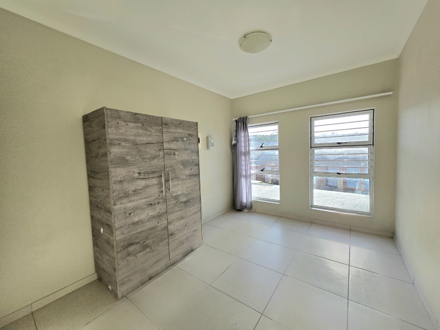 5 Bedroom Property for Sale in Beacon Bay North Eastern Cape